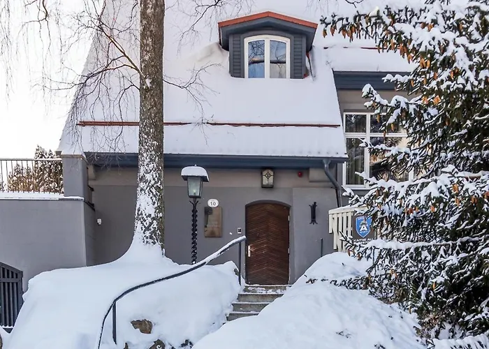 Park By Rikas بيت ضيافة *