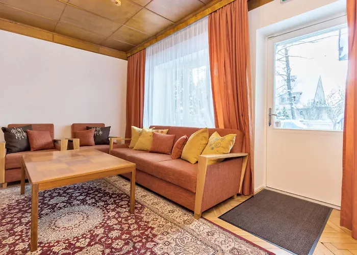 Park By Rikas 탈린